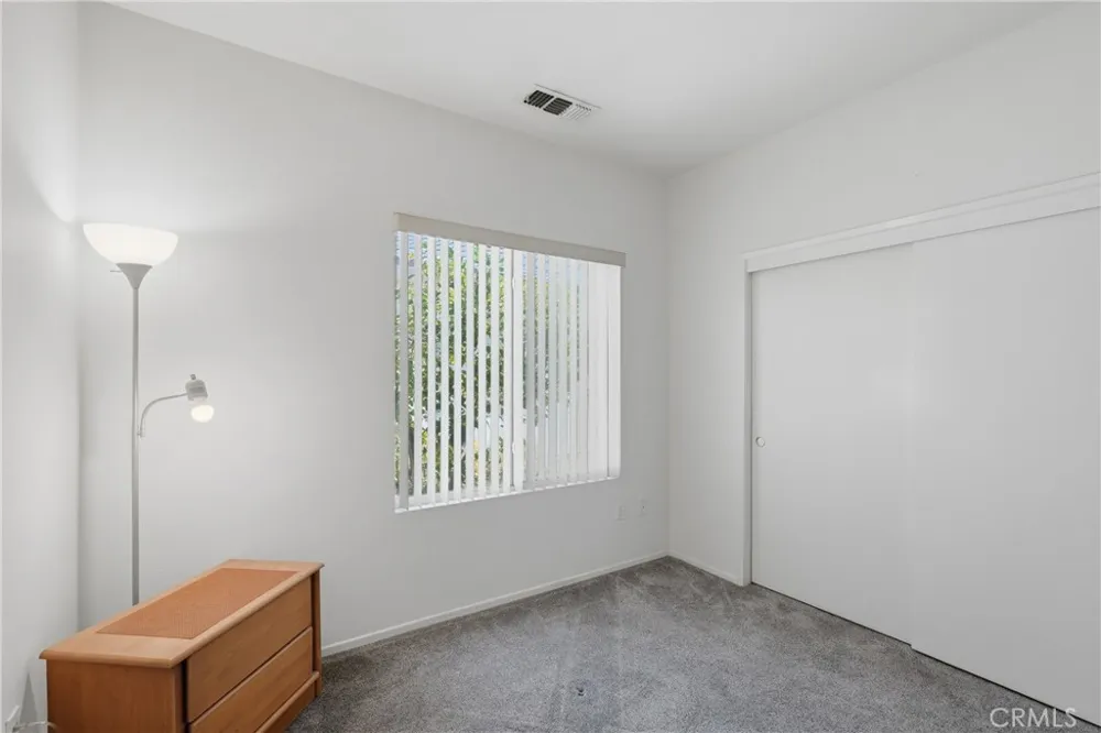 78697 Hampshire Palm Desert, CA 92211