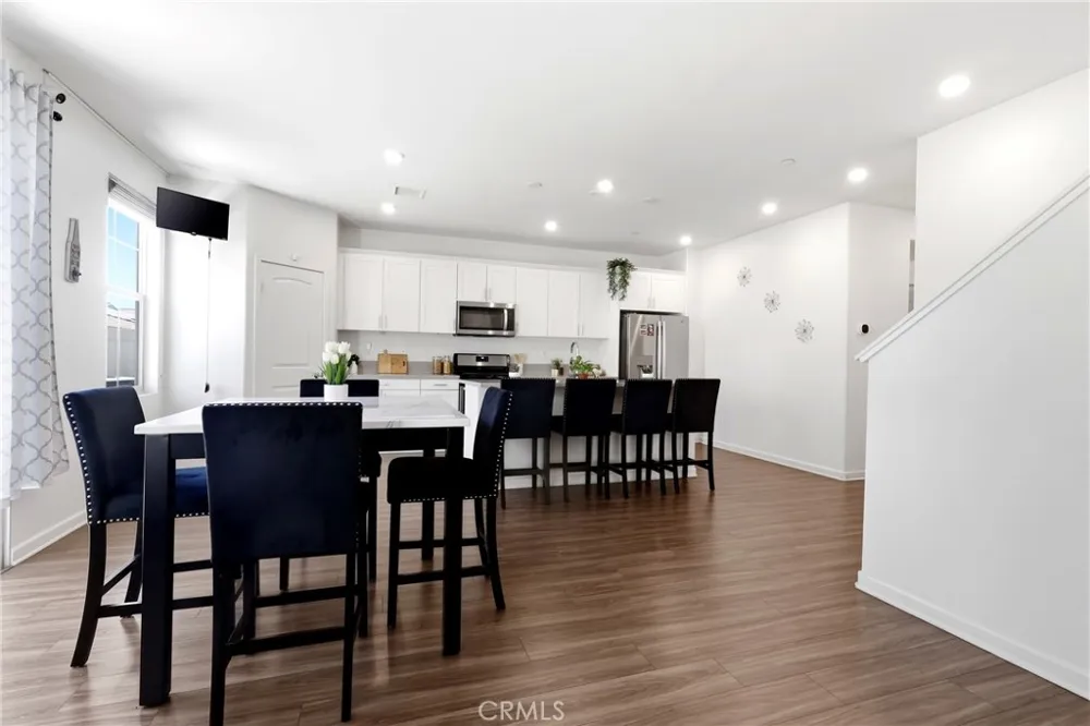 475 Glenwood Rialto, CA 92376