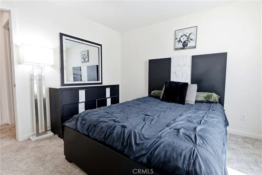 475 Glenwood Rialto, CA 92376