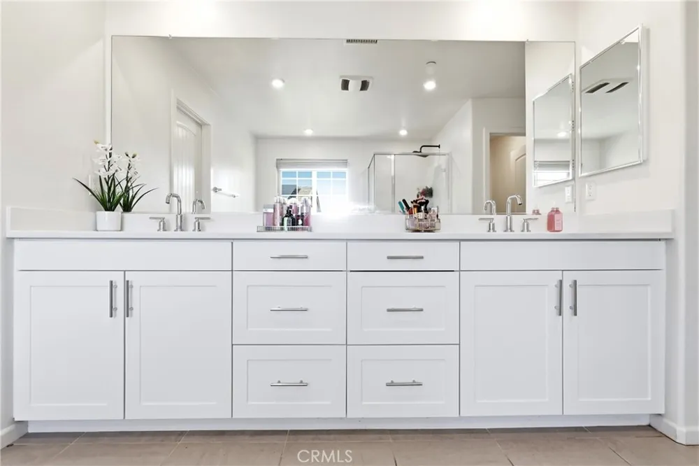 475 Glenwood Rialto, CA 92376