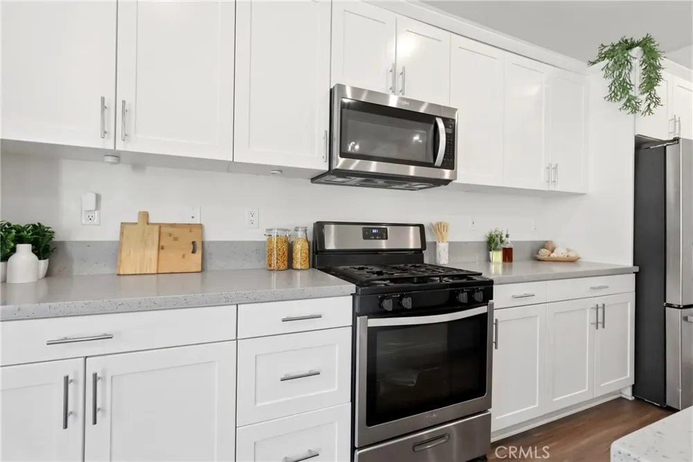 475 Glenwood Rialto, CA 92376