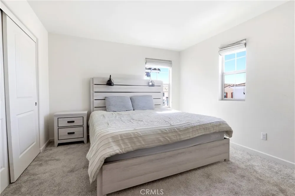 475 Glenwood Rialto, CA 92376