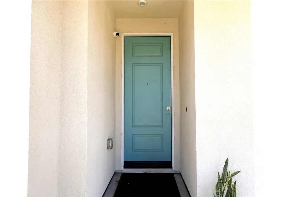 475 Glenwood Rialto, CA 92376