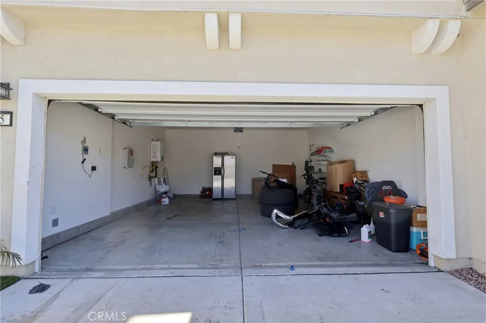 475 Glenwood Rialto, CA 92376