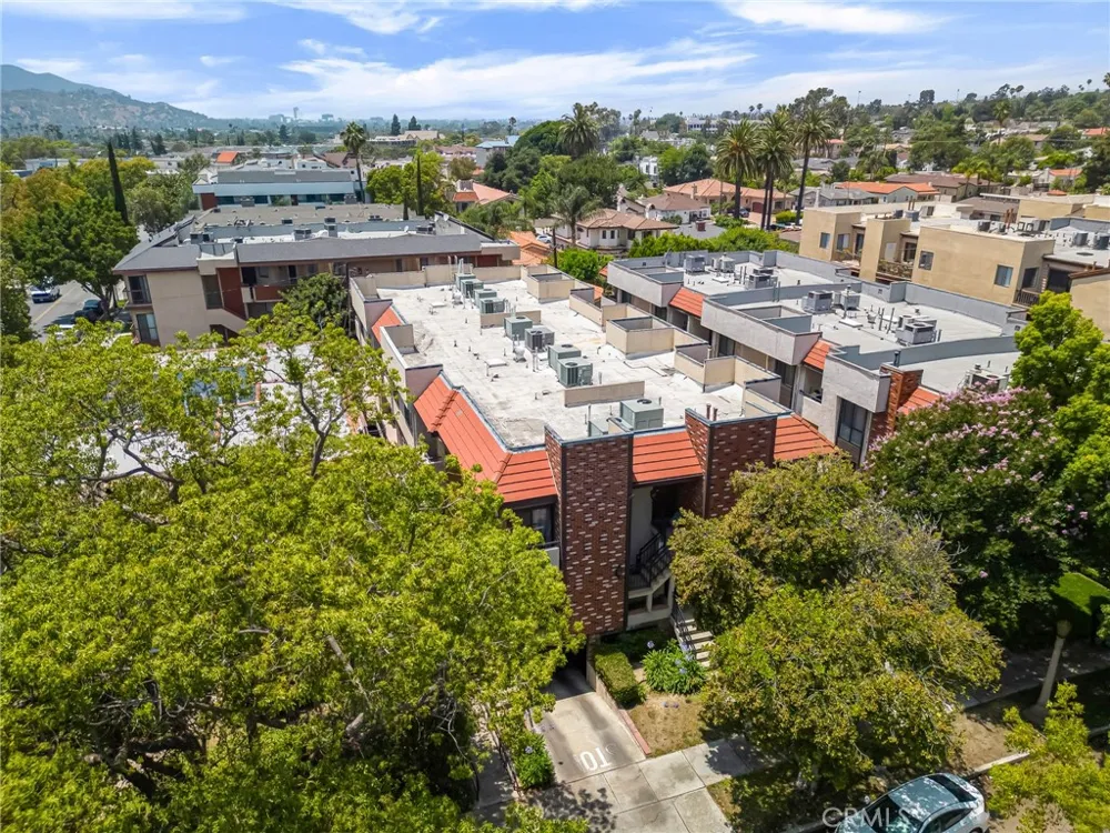 1207 Columbus Avenue Glendale, CA 91202