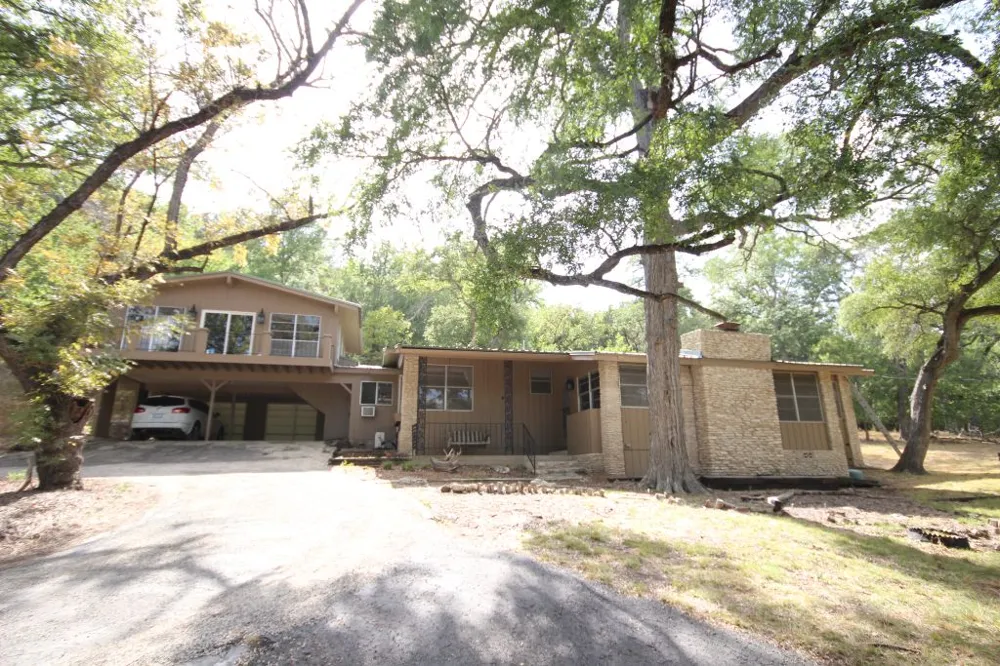 17234 E Reed Parks Road Jonestown, TX 78645