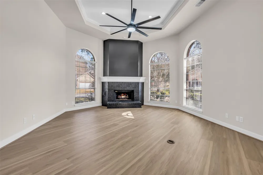 3102 Mountain Oak Court Houston, TX 77068