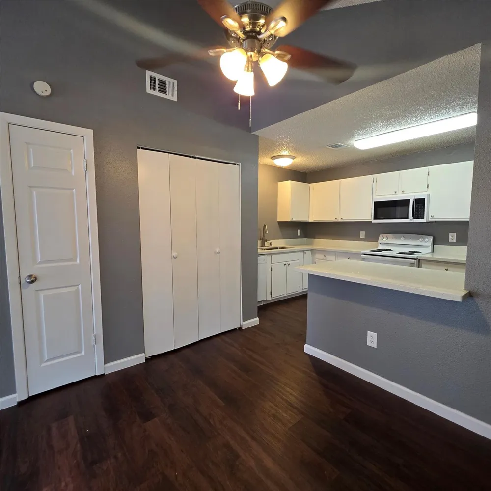 23535 Tree House Lane Spring, TX 77373