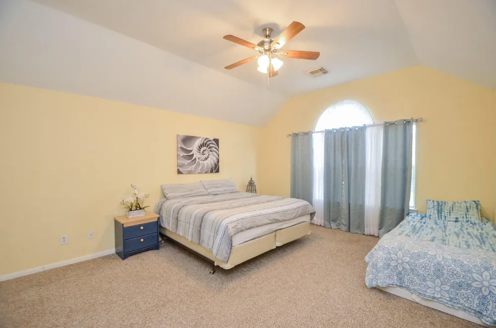 7102 Biton Drive Houston, TX 77083