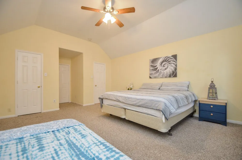 7102 Biton Drive Houston, TX 77083