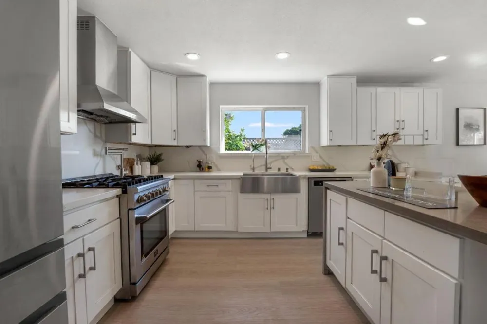 320 Manzanita Court Milpitas, CA 95035