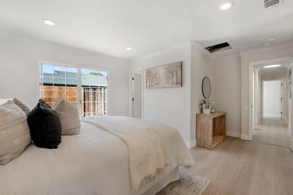 320 Manzanita Court Milpitas, CA 95035