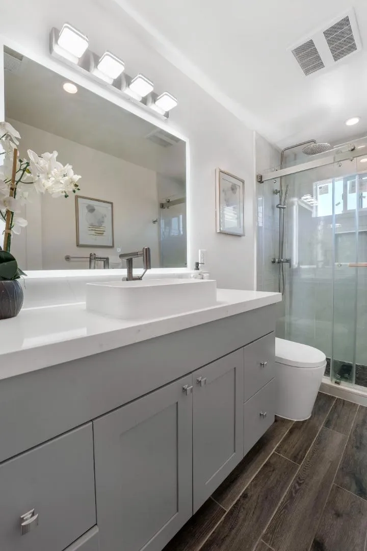 320 Manzanita Court Milpitas, CA 95035