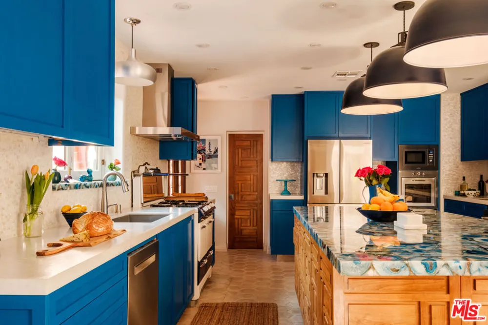 3359 Bennett Drive Los Angeles, CA 90068
