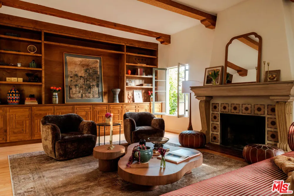 3359 Bennett Drive Los Angeles, CA 90068