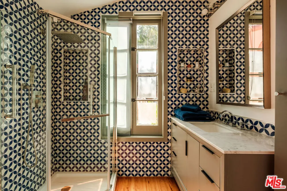 3359 Bennett Drive Los Angeles, CA 90068