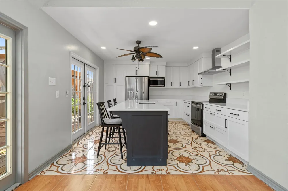1513 Beaconshire Road Houston, TX 77077
