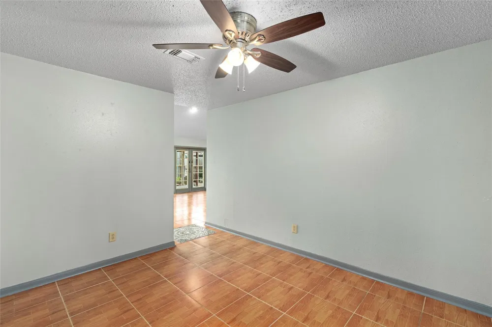 1513 Beaconshire Road Houston, TX 77077