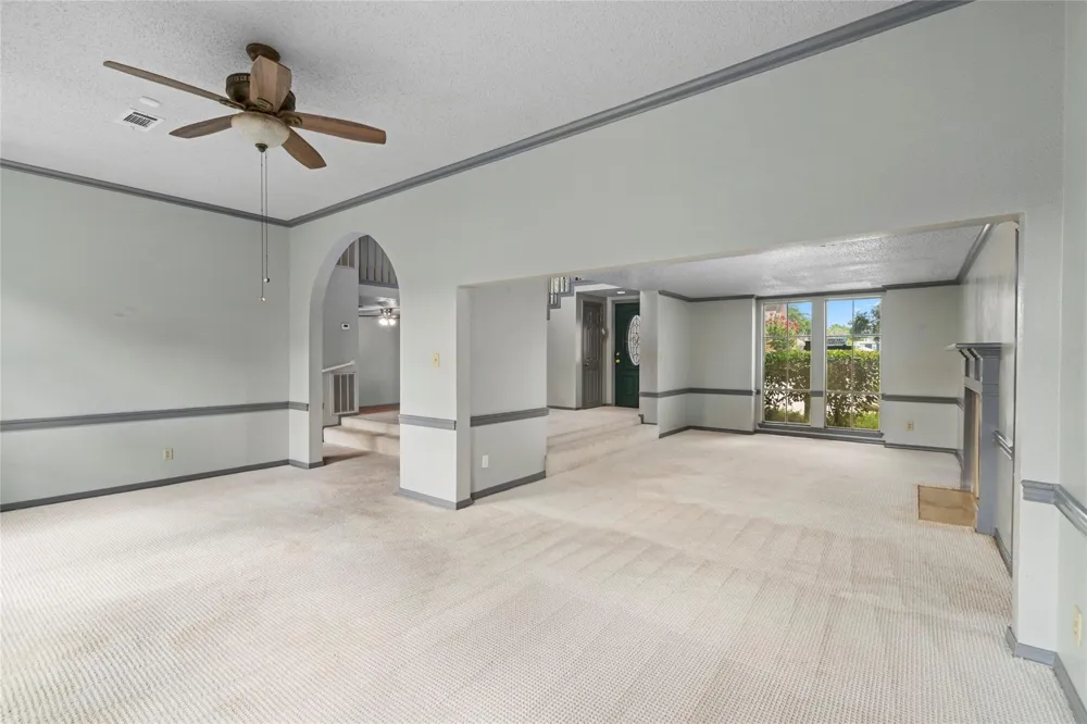 1513 Beaconshire Road Houston, TX 77077
