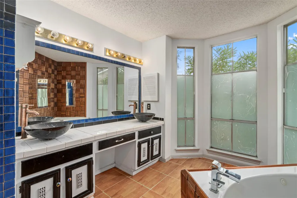 1513 Beaconshire Road Houston, TX 77077