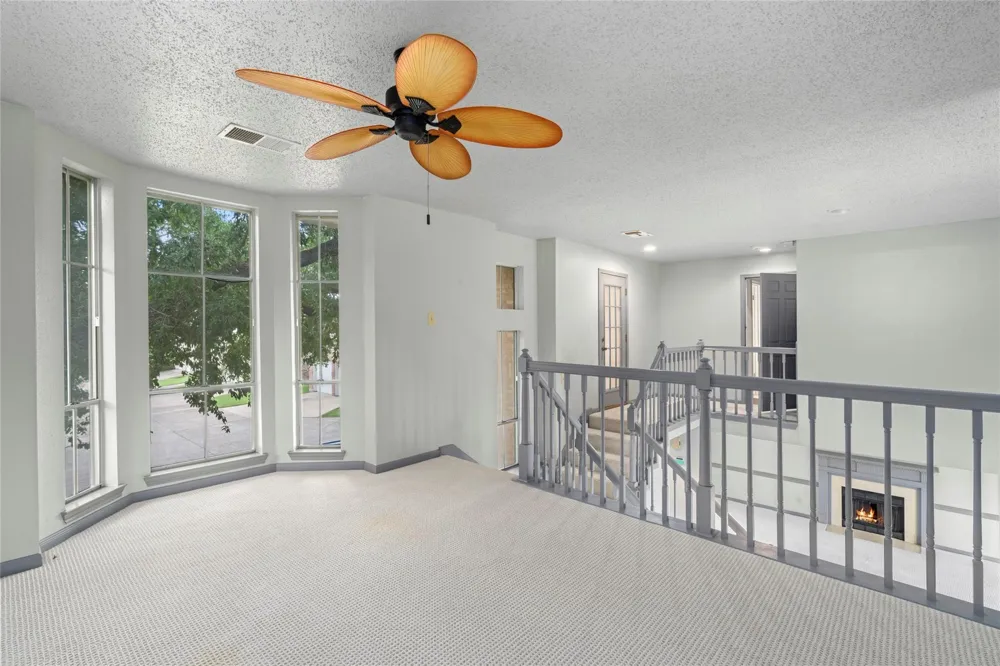 1513 Beaconshire Road Houston, TX 77077