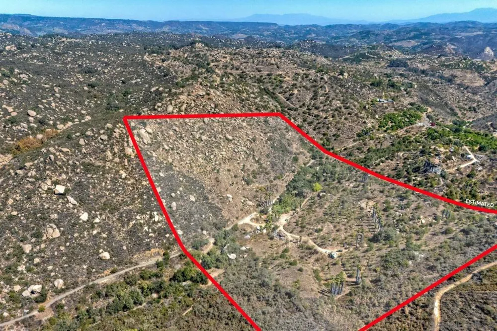 38696 Harris Truck Fallbrook, CA 92028