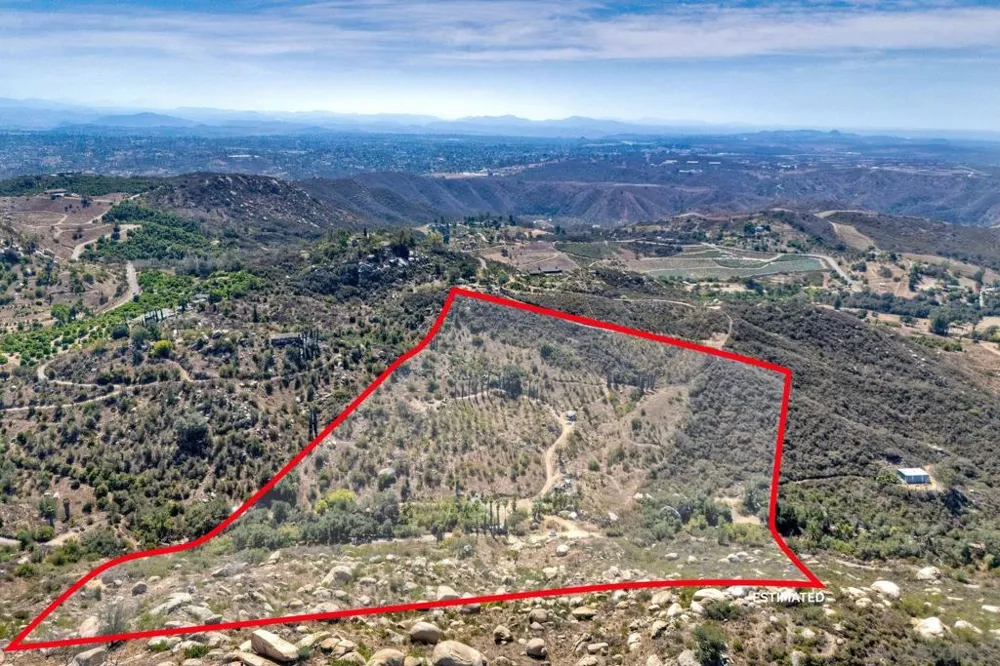 38696 Harris Truck Fallbrook, CA 92028