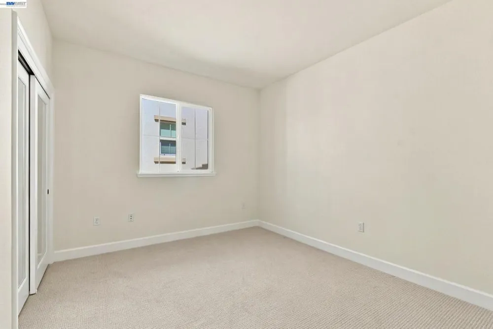 5372 Chesbro Ave. San Jose, CA 95123