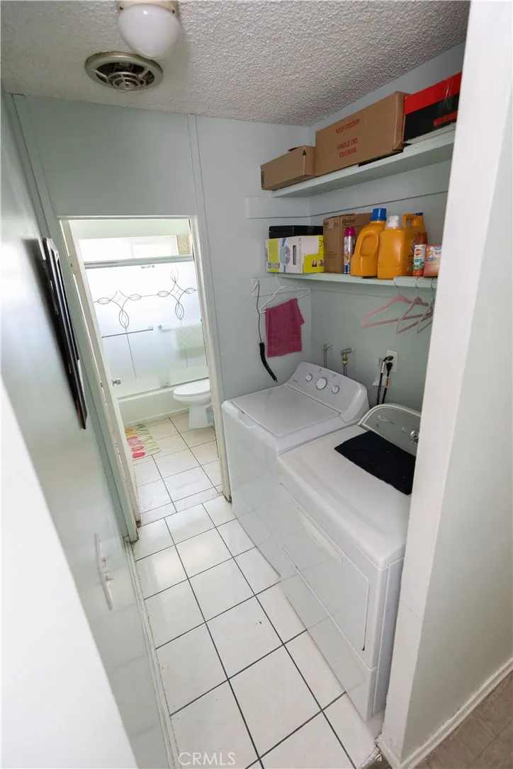 19320 Parthenia Street Los Angeles, CA 91324
