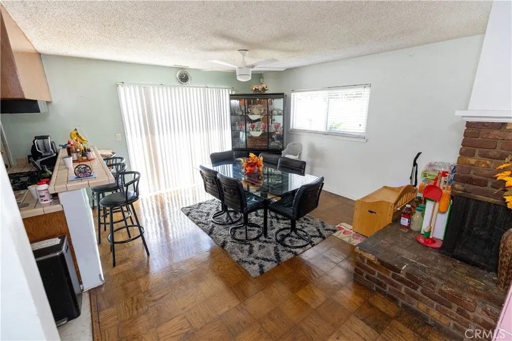 19320 Parthenia Street Los Angeles, CA 91324