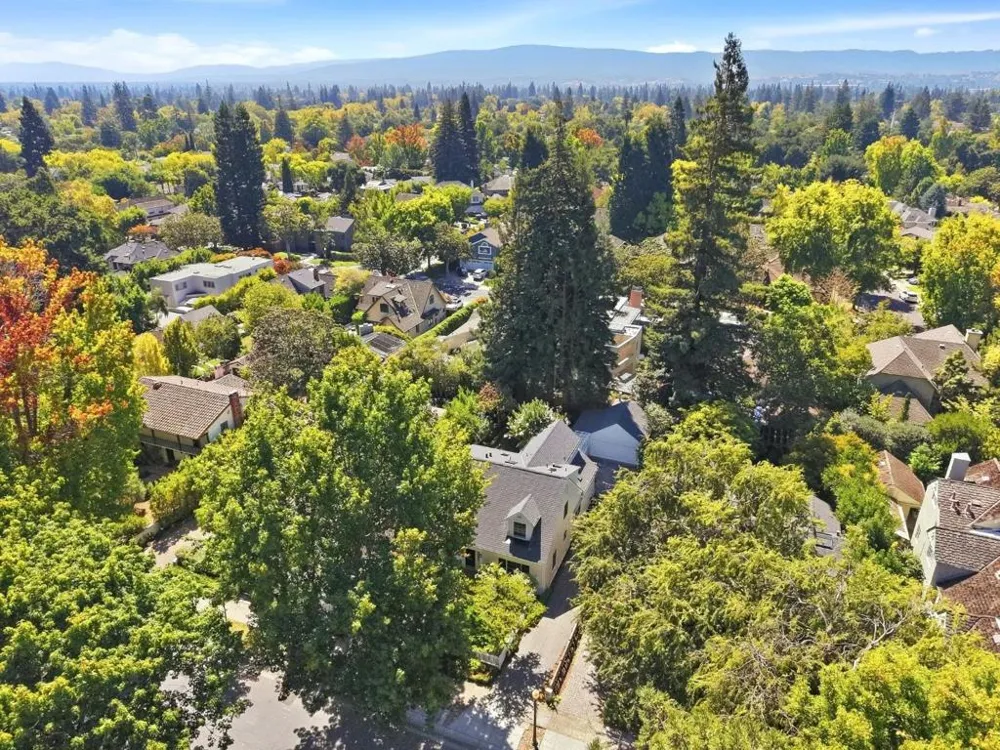 1432 Hamilton Avenue Palo Alto, CA 94301