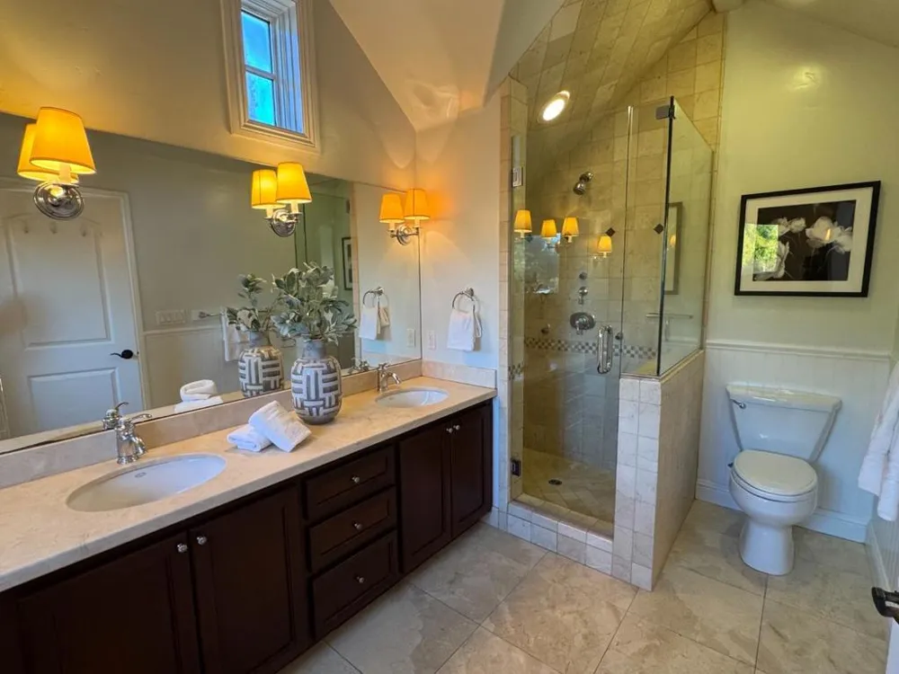3423 Ashton Court Palo Alto, CA 94306