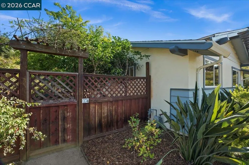 418 Marshall Drive Walnut Creek, CA 94598