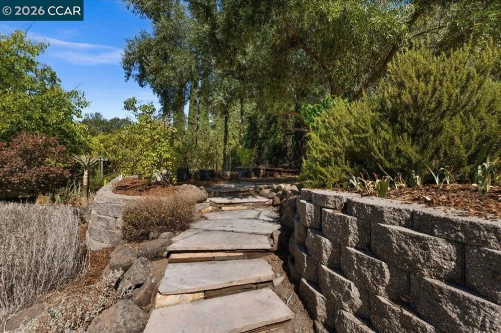 418 Marshall Drive Walnut Creek, CA 94598