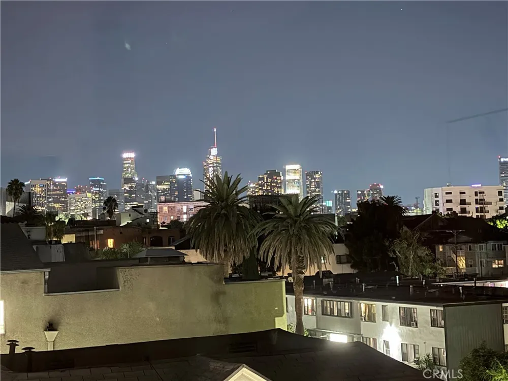 2939 Leeward #403 Los Angeles, CA 90005