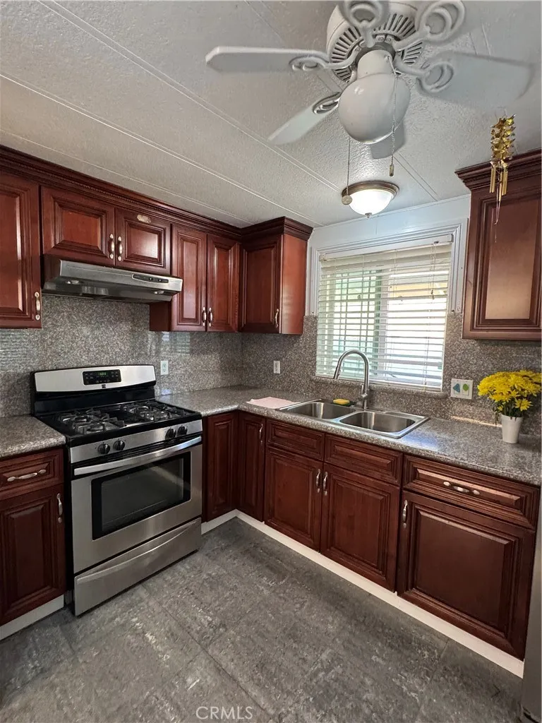 15141 Beach Midway City, CA 92655