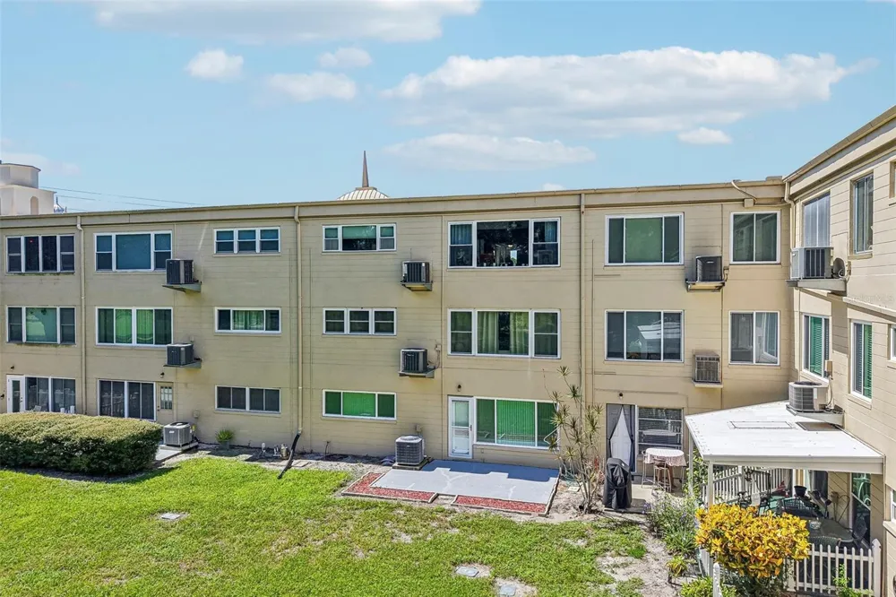 2350 HAITIAN DRIVE #54 Clearwater, FL 33763