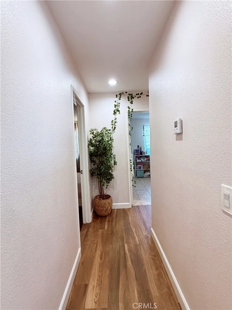 5855 Bolivar Riverside, CA 92505