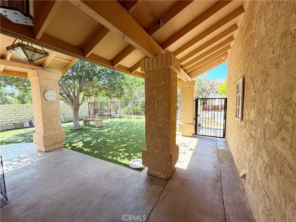 5855 Bolivar Riverside, CA 92505