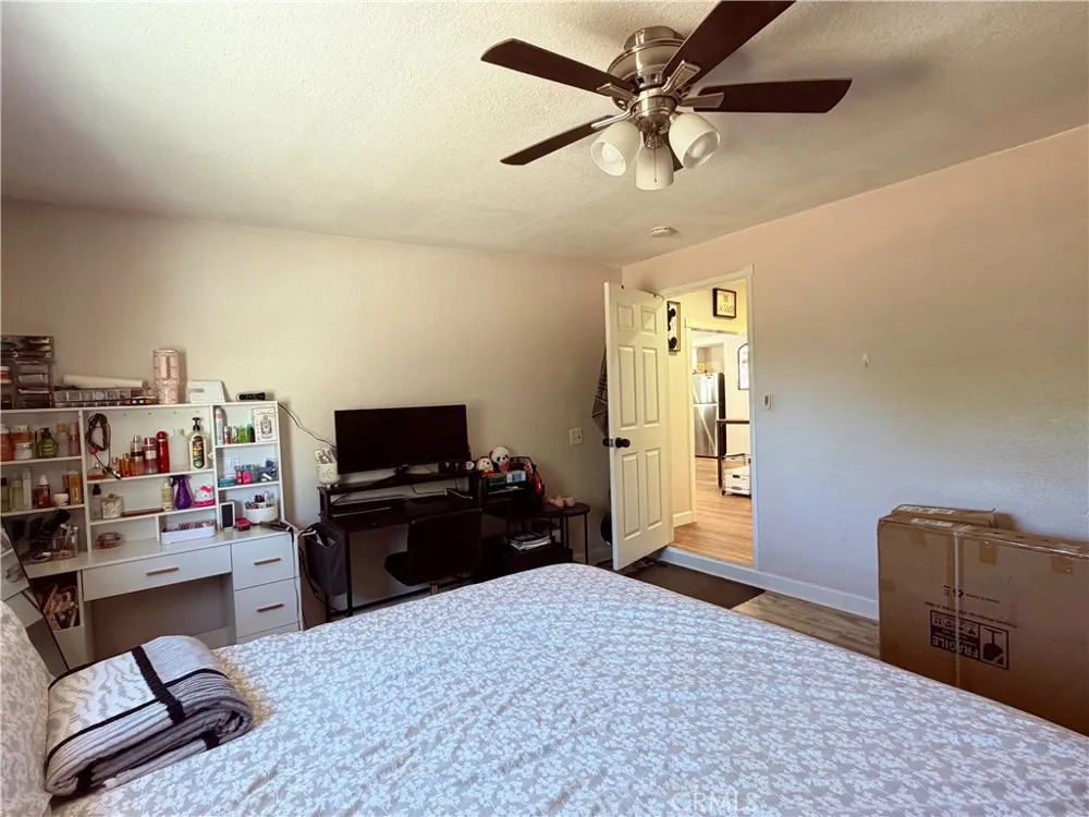 5855 Bolivar Riverside, CA 92505