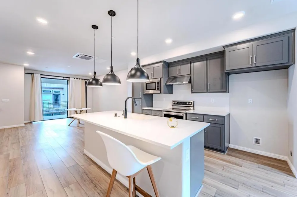 290 Waters Park Circle San Mateo, CA 94403