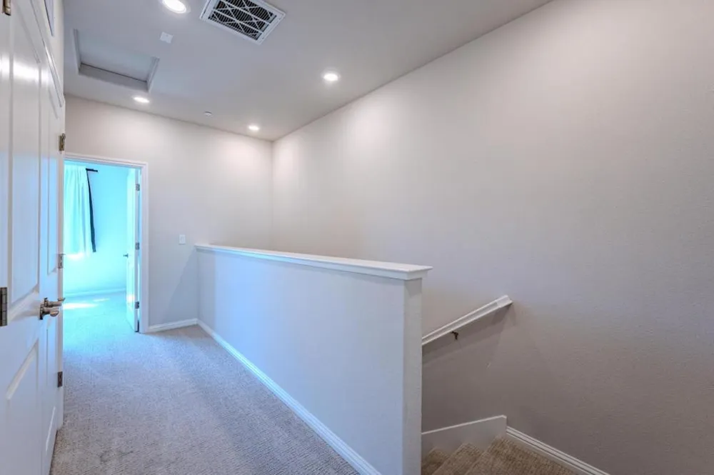 290 Waters Park Circle San Mateo, CA 94403