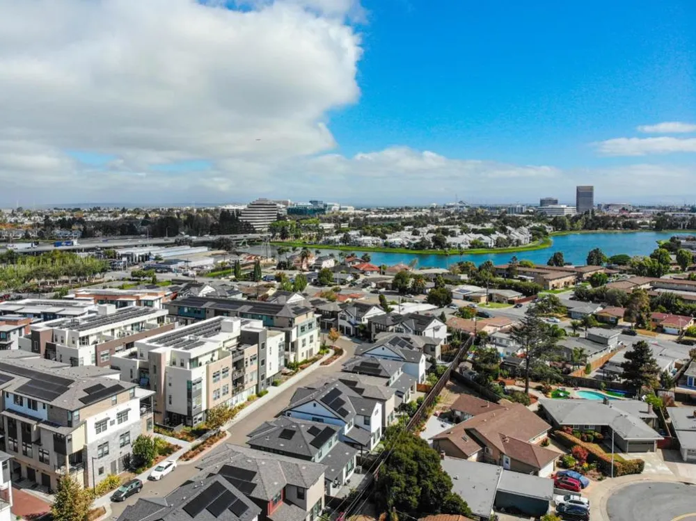 290 Waters Park Circle San Mateo, CA 94403
