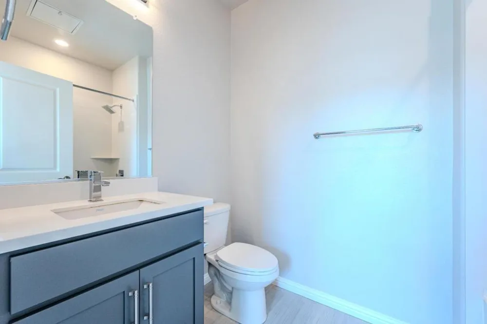 290 Waters Park Circle San Mateo, CA 94403