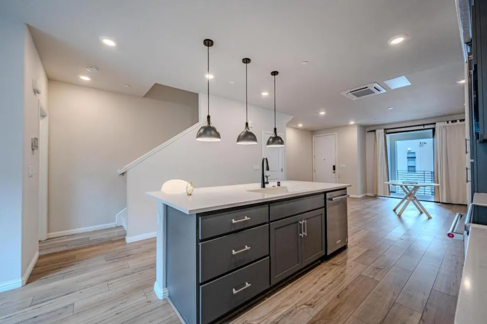 290 Waters Park Circle San Mateo, CA 94403