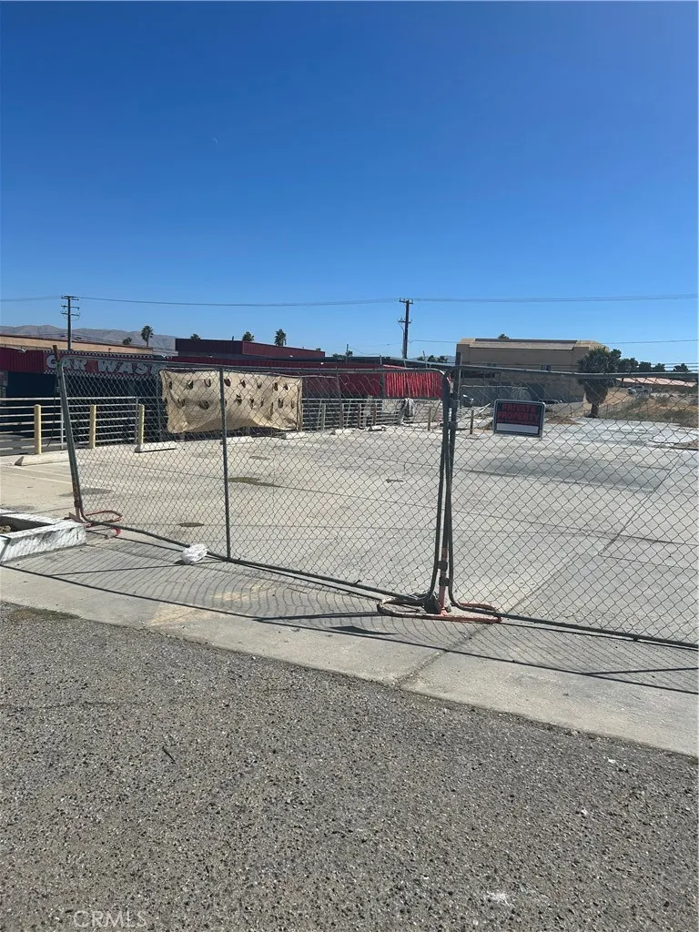 17153 Bear Valley RD. Road Hesperia, CA 92345