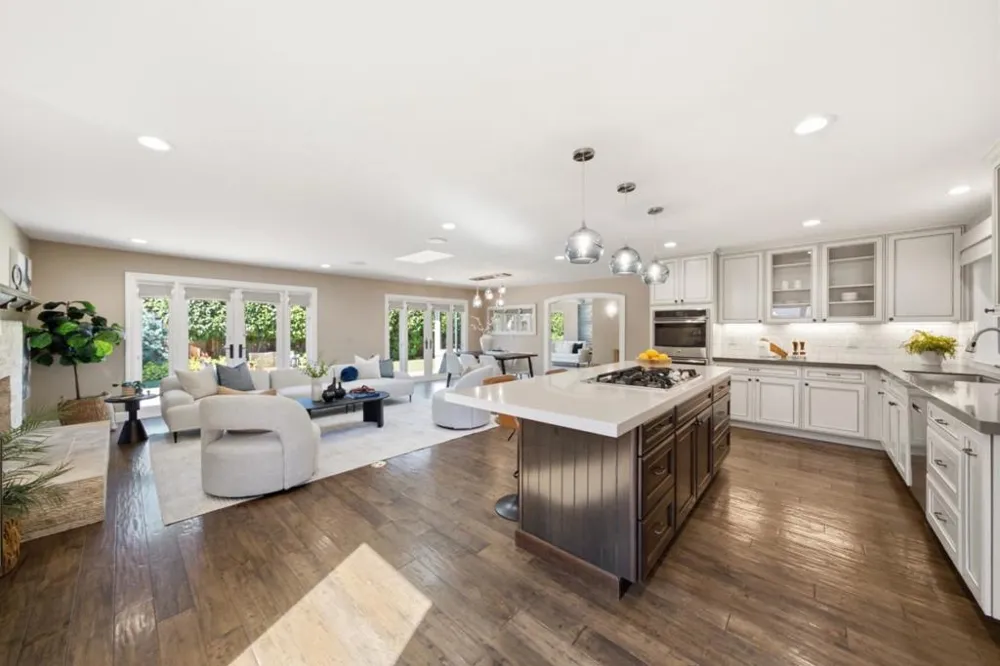 2215 Constitution Drive San Jose, CA 95124