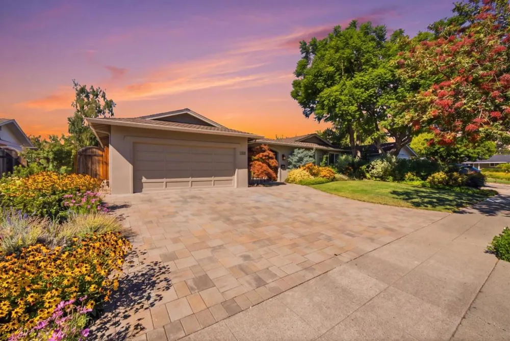 2215 Constitution Drive San Jose, CA 95124