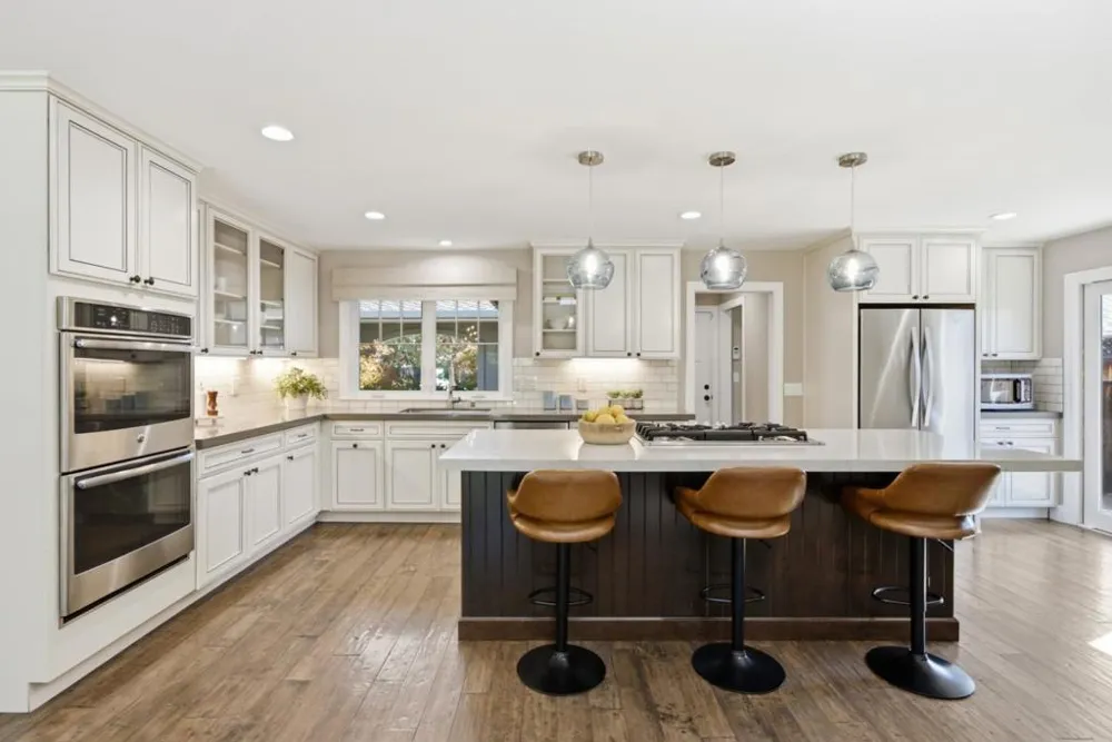 2215 Constitution Drive San Jose, CA 95124