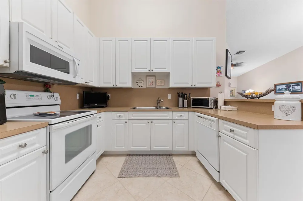 5173 Toscana Trail Boynton Beach, FL 33437